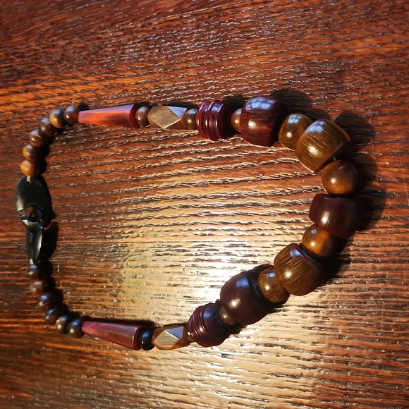 Wood Beaded Necklace❤❤ - Picture 6 of 8